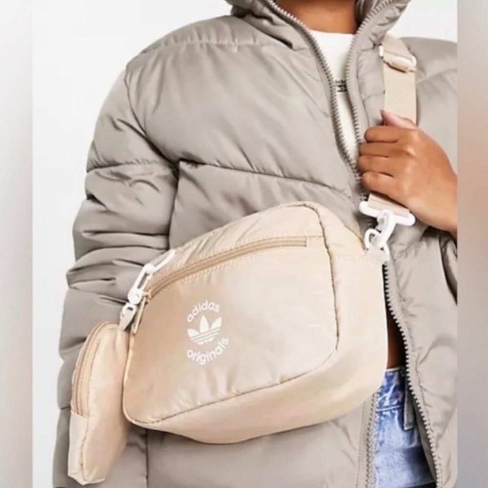 NWT Adidas Originals Puffer and Pouch Crossbody - Picture 2 of 8
